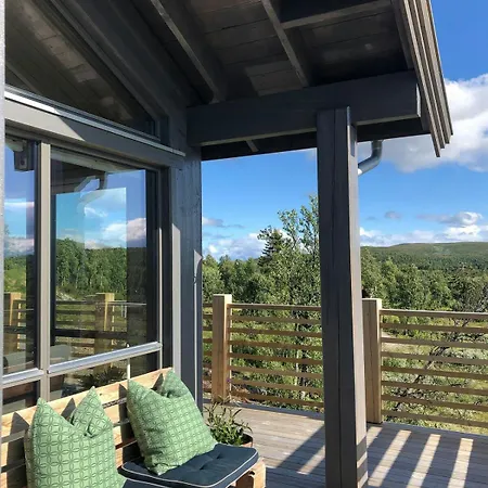 Semesterbostad Enjoy The Calm Setting Of Cozy Family Etnedal
