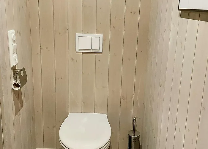 Enjoy The Calm Setting Of Cozy Family