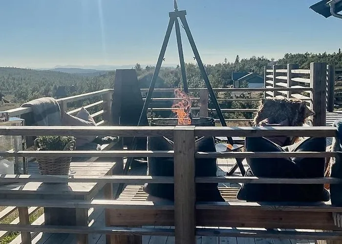 Enjoy The Calm Setting Of Cozy Family * Etnedal